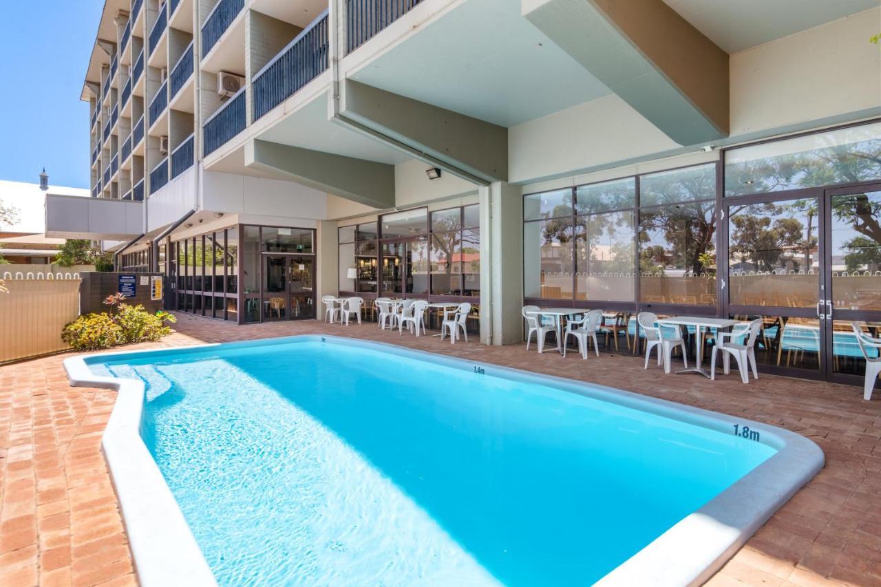 The Plaza Hotel קלגורלי מראה חיצוני תמונה