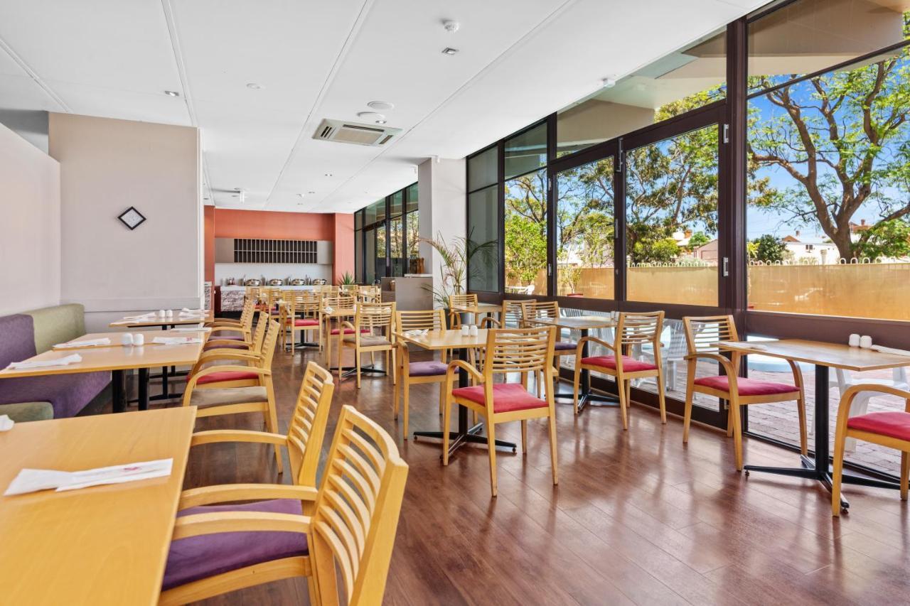 The Plaza Hotel קלגורלי מראה חיצוני תמונה