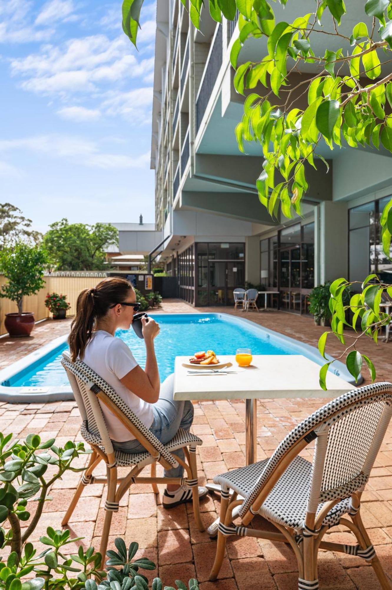 The Plaza Hotel קלגורלי מראה חיצוני תמונה